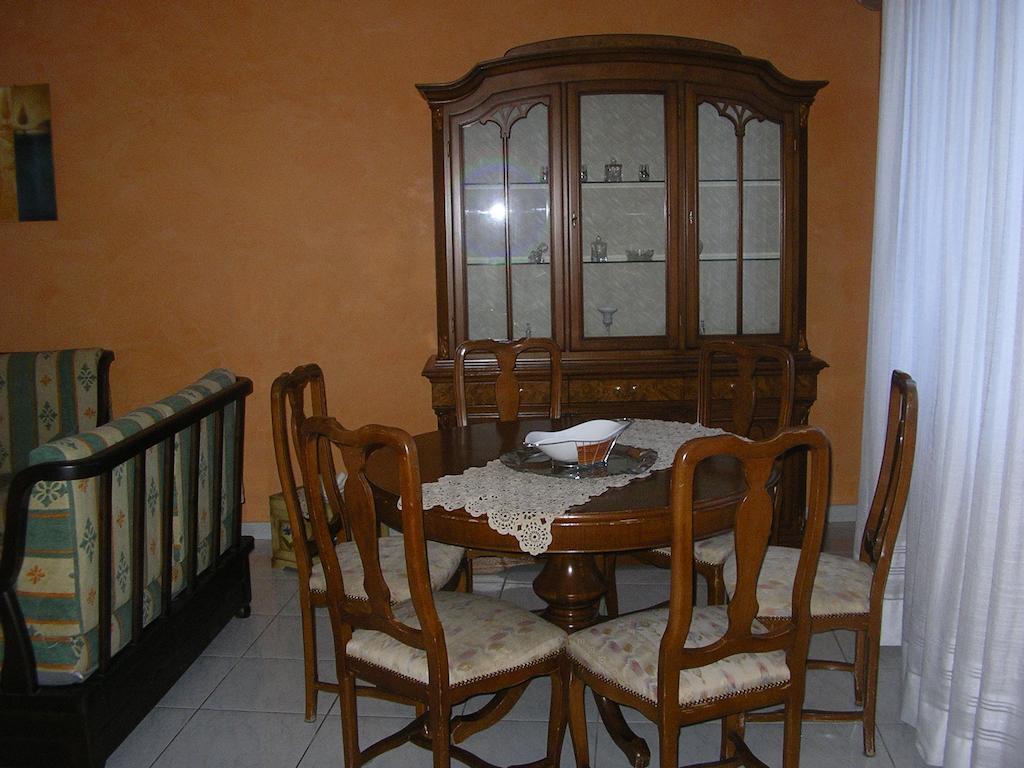 Terrazza Sul Mare Apartment Gioiosa Marea Cameră foto